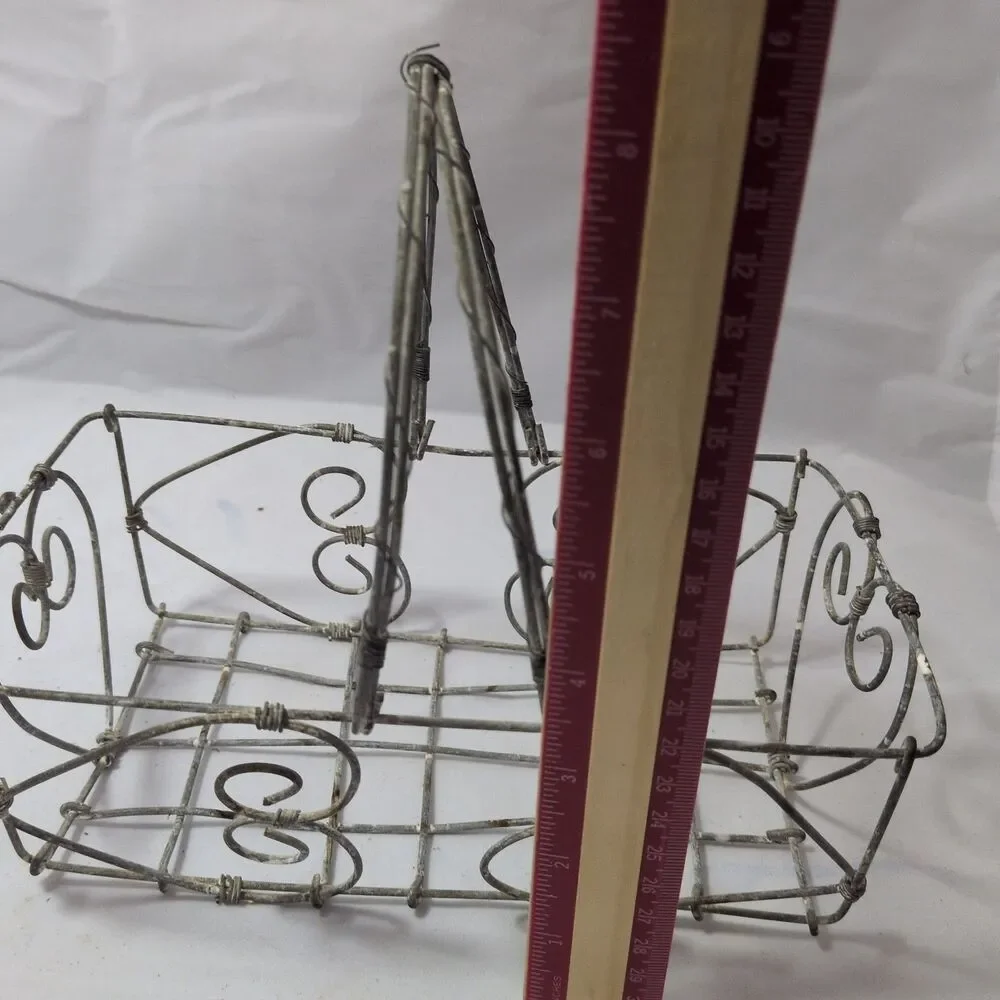 Vintage-Style Scrolled Wirework Decorative Basket with Handle – 8